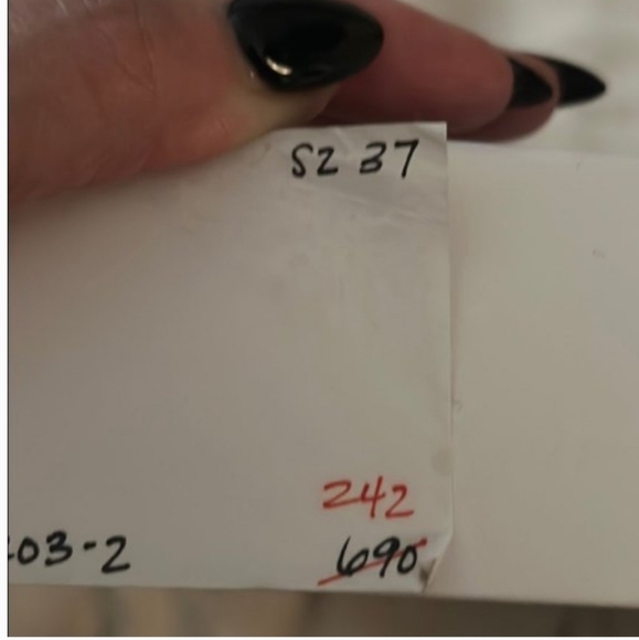 NIB $690 Isabel marant slippers - Picture 8 of 8